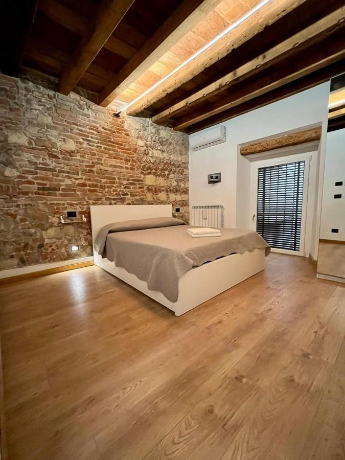 Teodorico Room & Apartment ヴェローナ エクステリア 写真